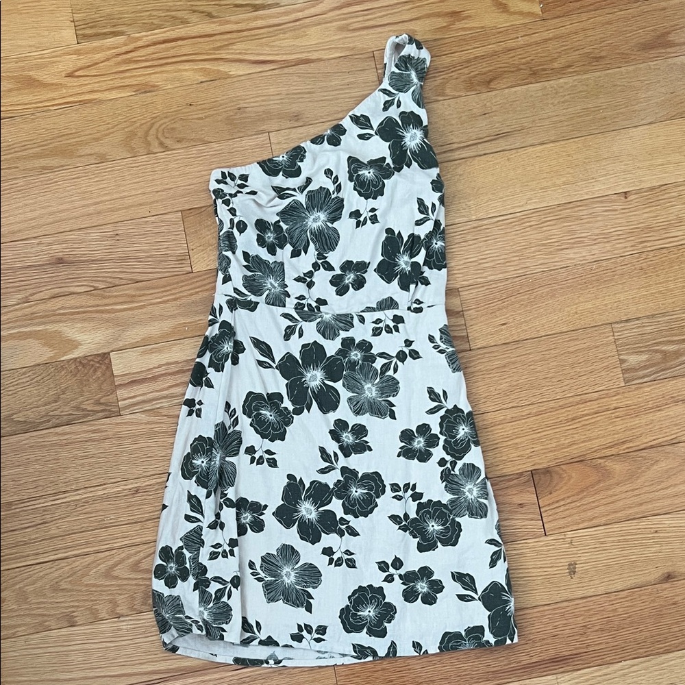 Abercrombie Green and White Linen Floral One-Shoulder Dress